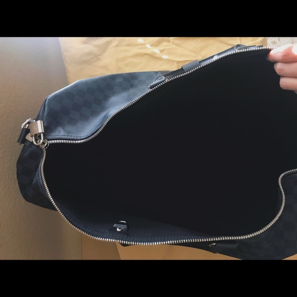 Louis Vuitton Duffle - Picture 3 of 5